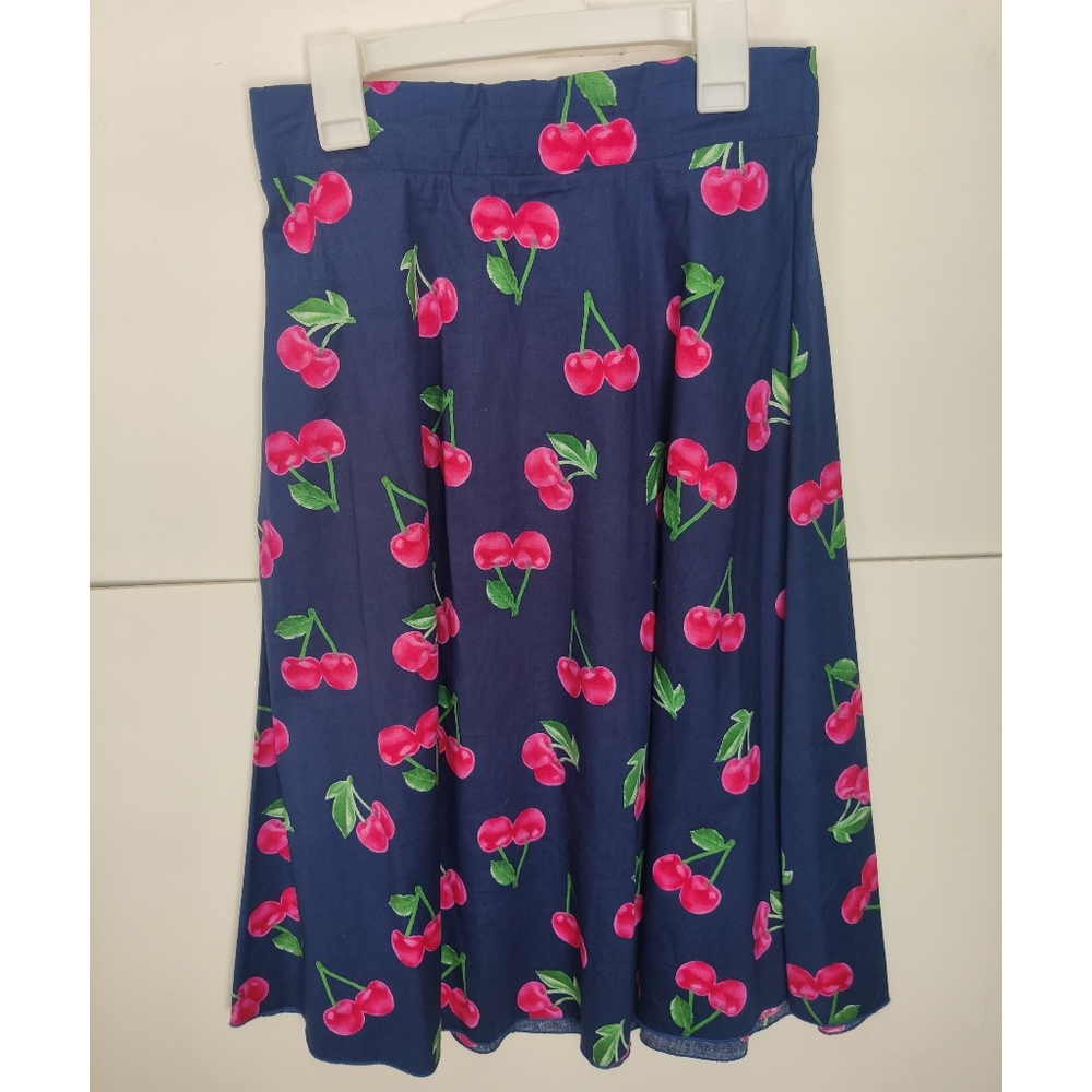 NWT Vintage Cherry Skirt